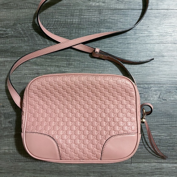 GUCCI Guccissima Bree Pink Camera Bag - Picture 3 of 9